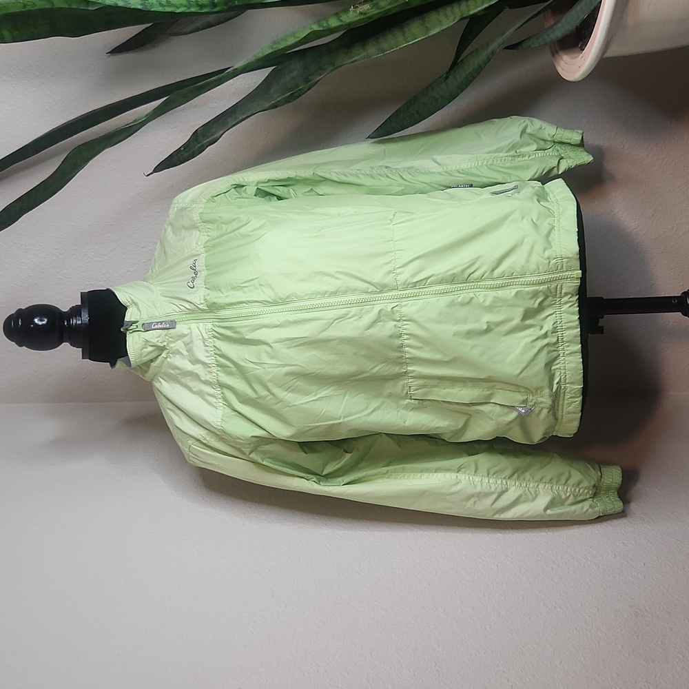 Cabelas light jacket with fleece liner